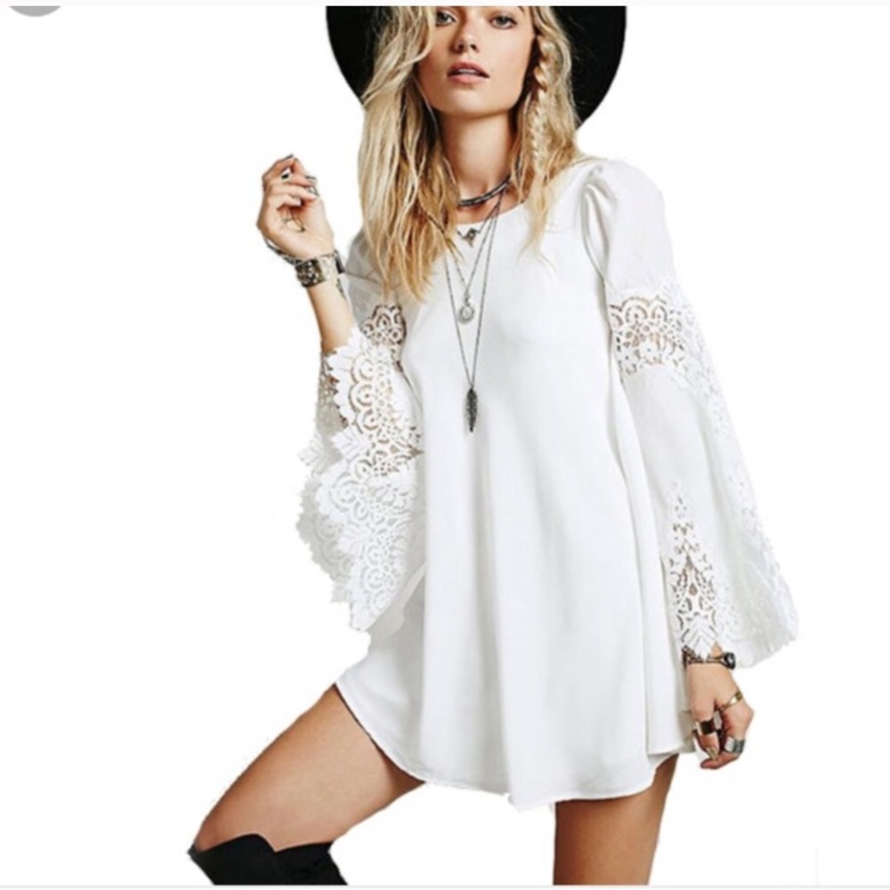 White Long-sleeved Bohemian Dress   NWT